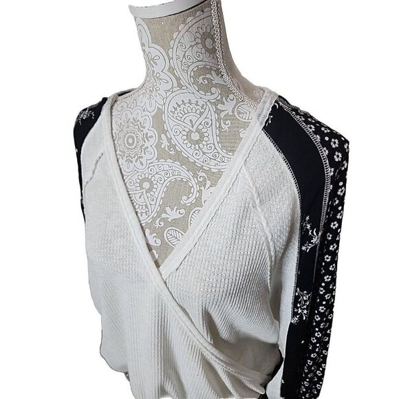 Free People Top Faux Wrap Long Sleeve Auxton Thermal Boho Women's Medium - Picture 2 of 9